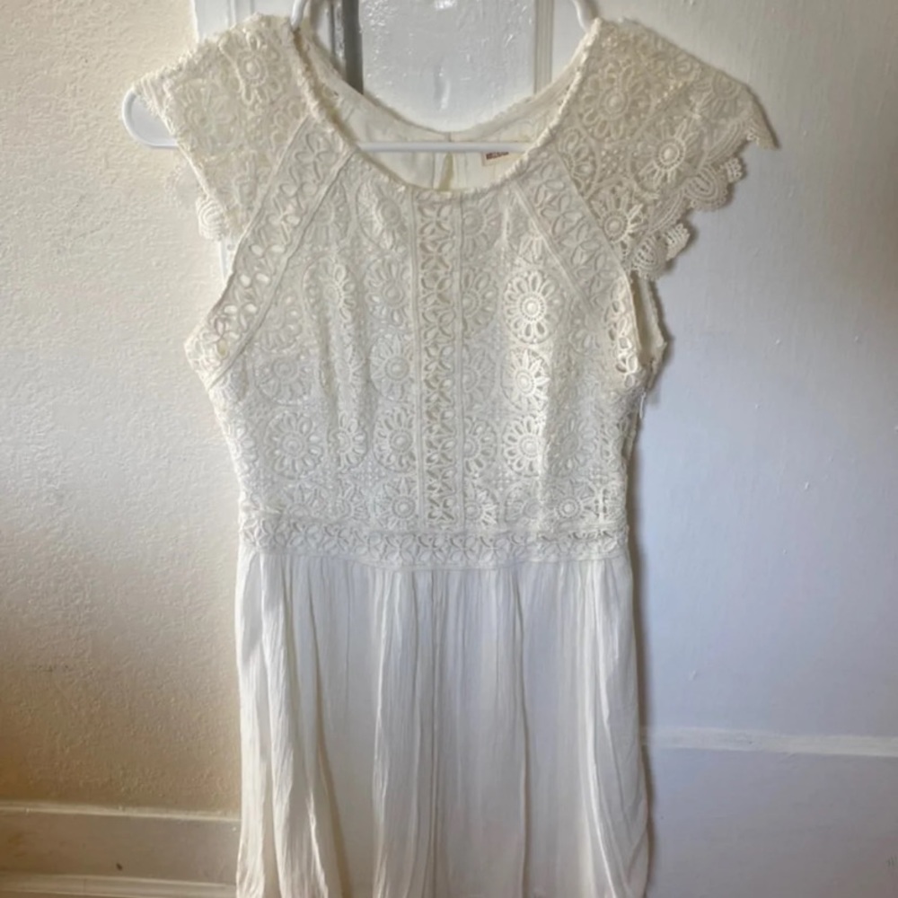 Hollister White Lace Dress